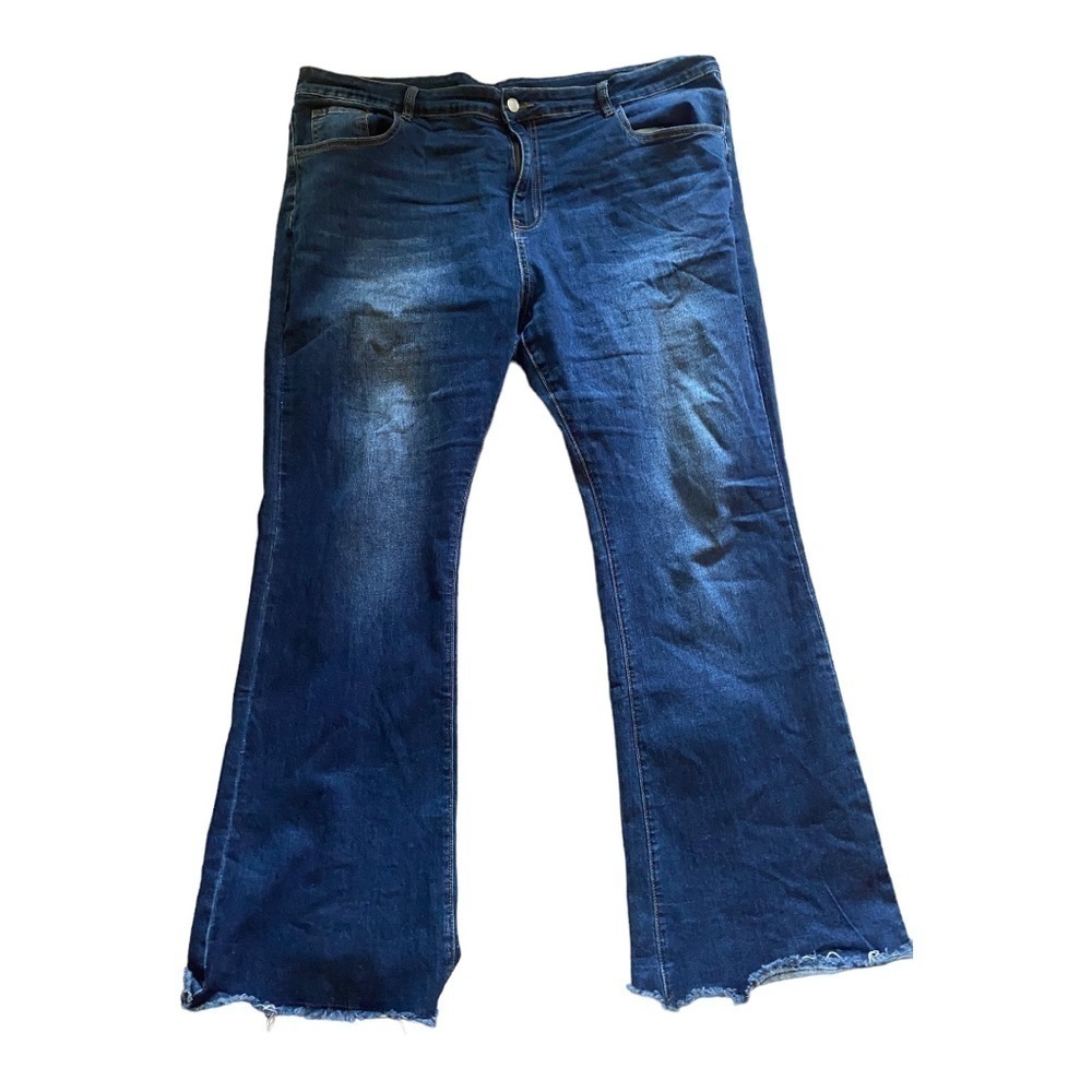 Women’s Medium Wash Jeans Size 20 inseam 28 waist 20